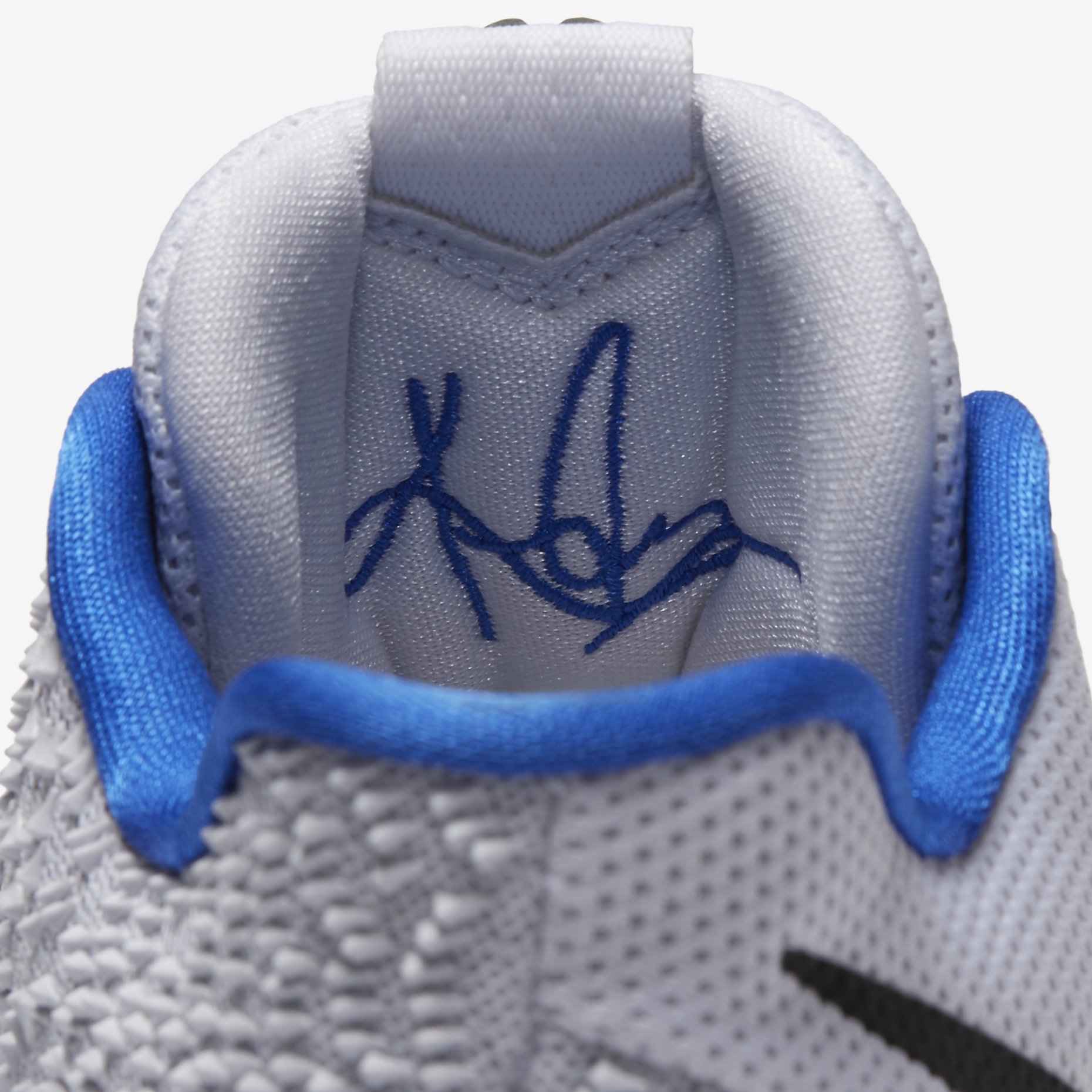 nike-kyrie-3-hyper-cobalt-7