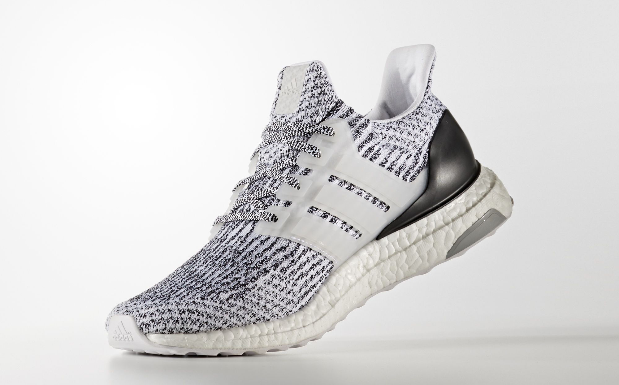 adidas-ultra-boost-3-0-oreo-3