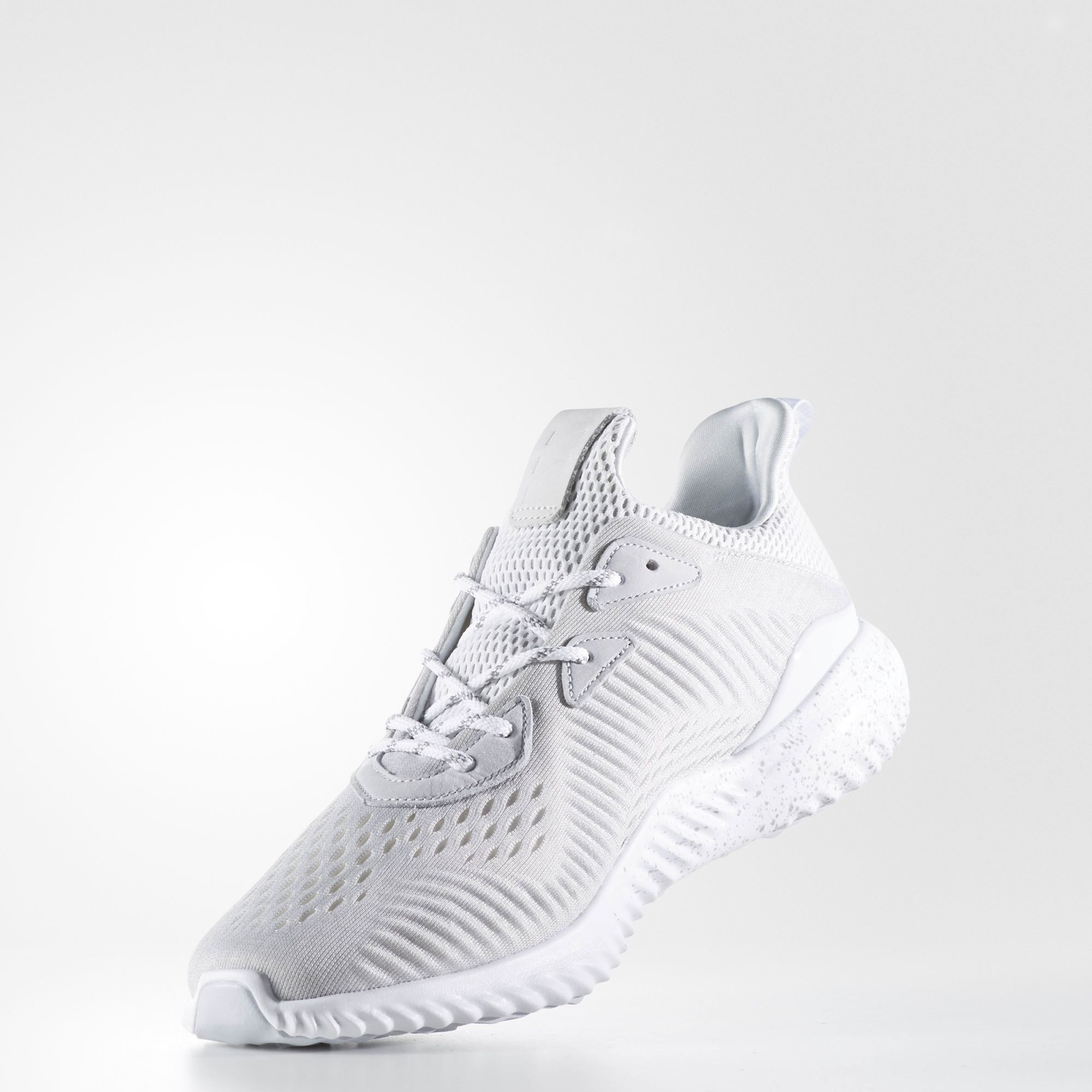 adidas-alphabounce-reigning-champ-3