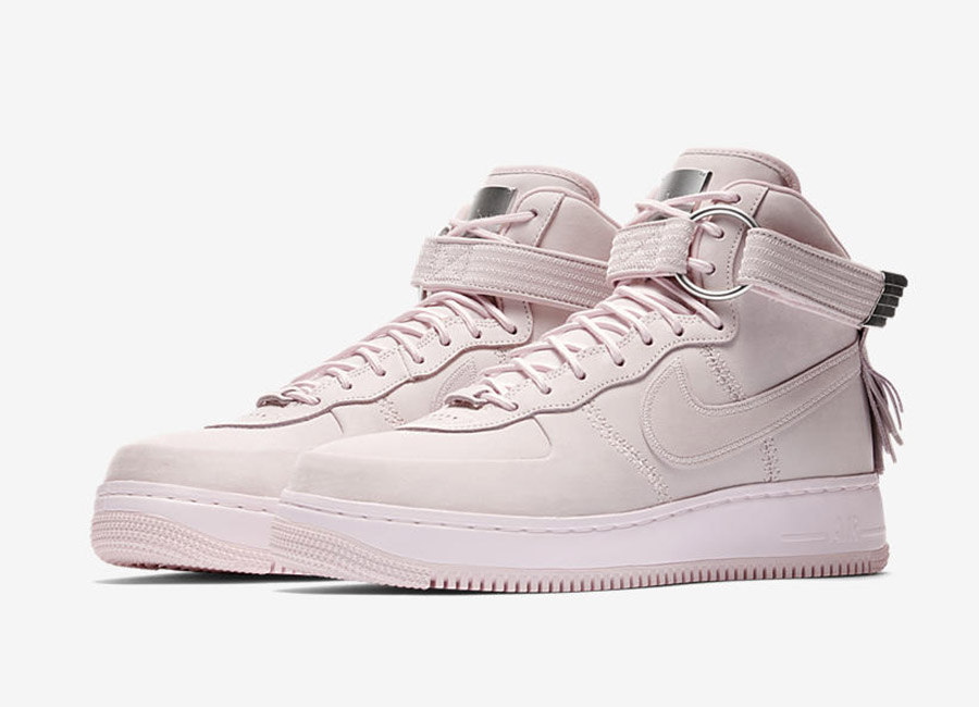 nike-air-force-1-high-sport-lux-qs-easter-2017-1