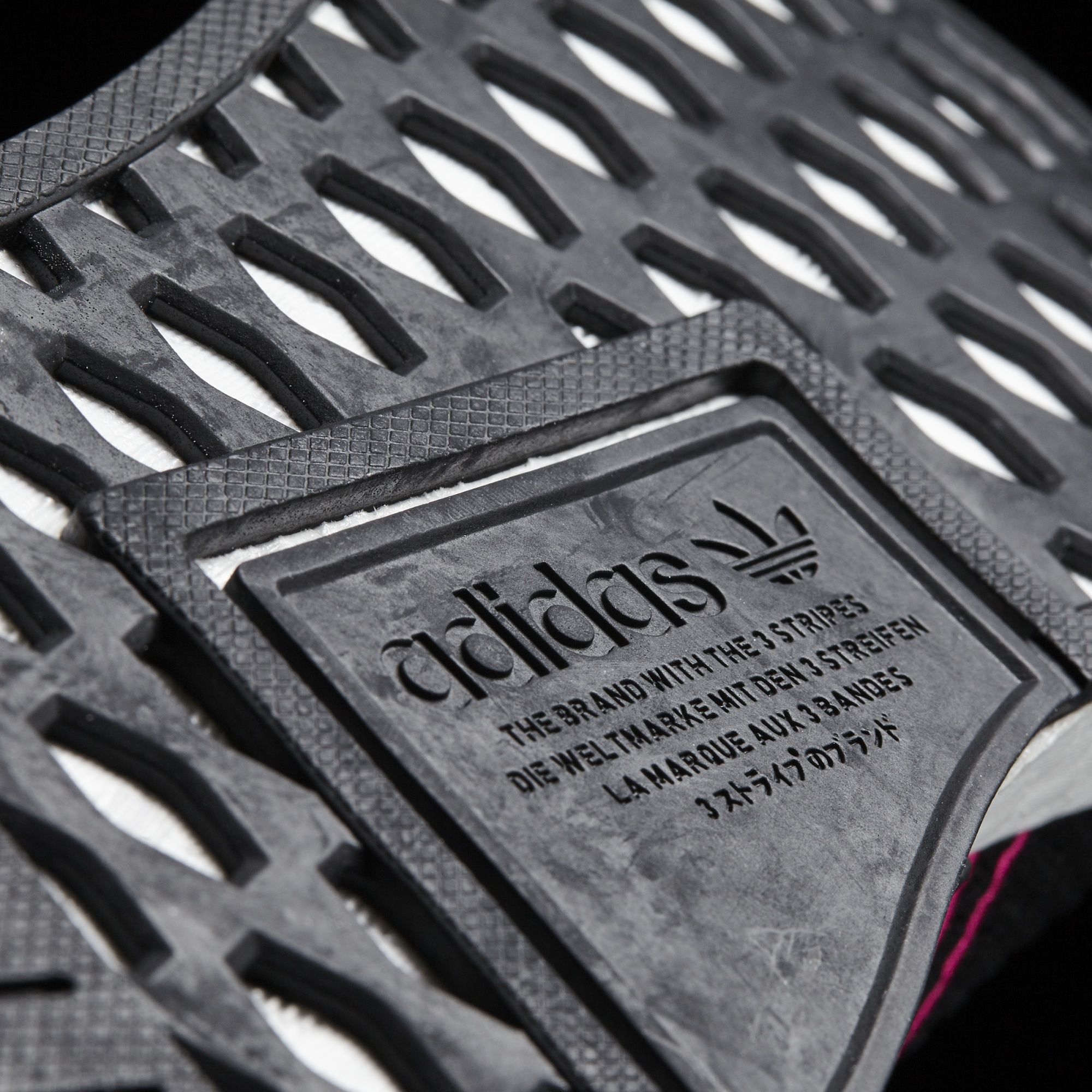 adidas-nmd_cs2-city-sock-2-core-black-pink-7