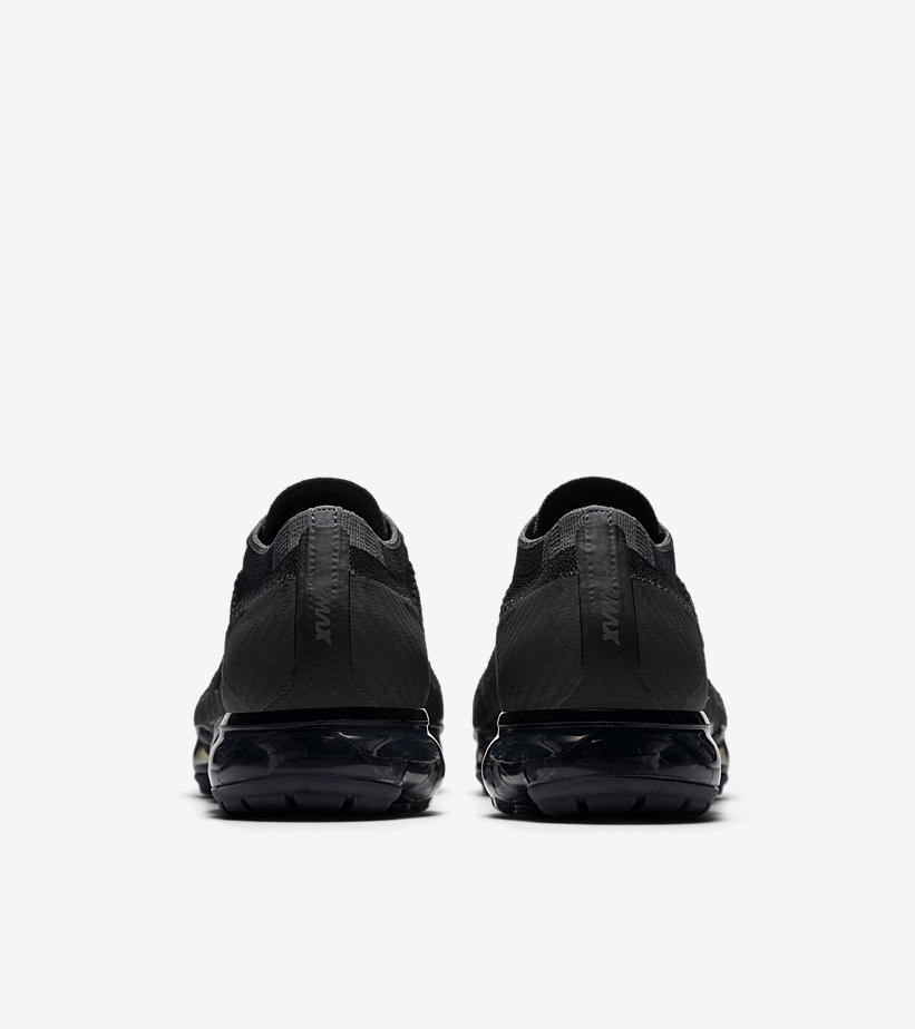 nike-air-vapormax-flyknit-black-anthracite-6