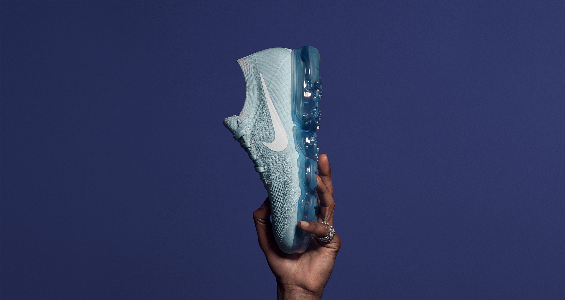nike-air-vapormax-flyknit-day-night-pack-glacier-blue-1