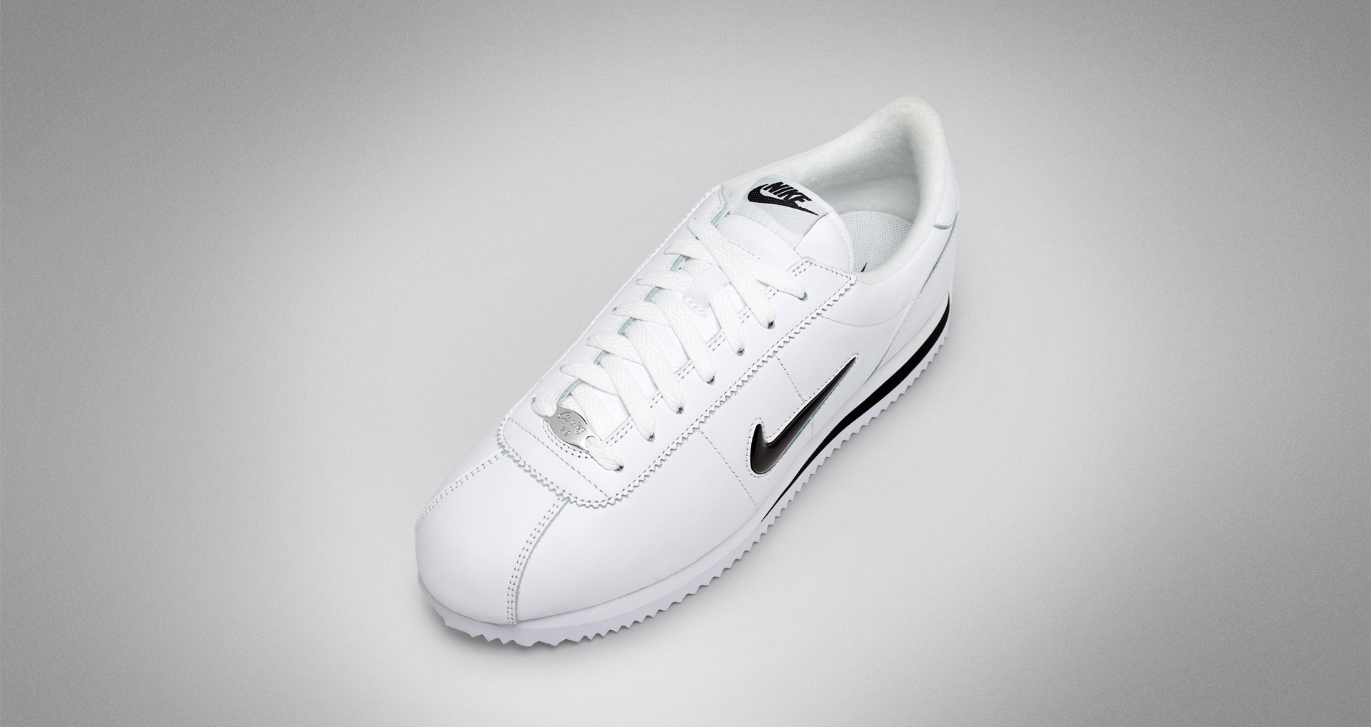 nike-cortez-jewel-black-diamond-1