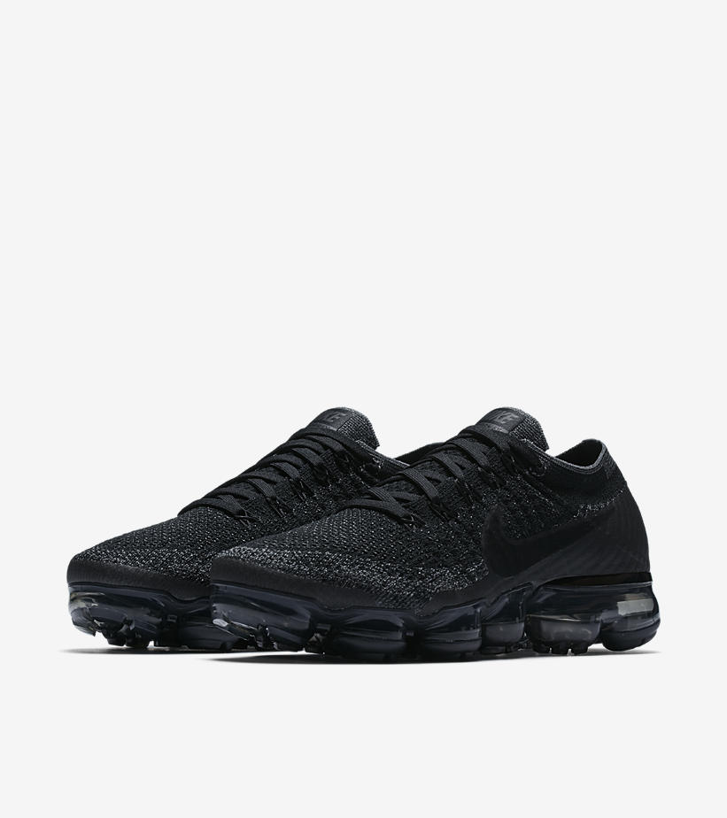 nike-wmns-air-vapormax-flyknit-black-anthracite-2