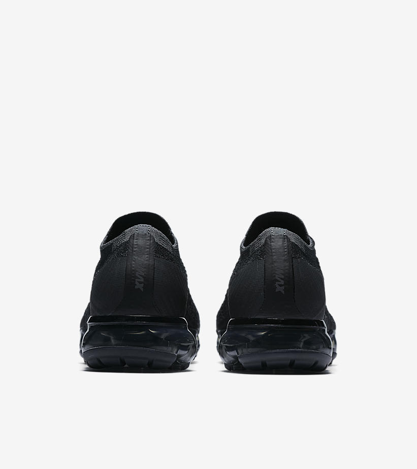 nike-wmns-air-vapormax-flyknit-black-anthracite-6