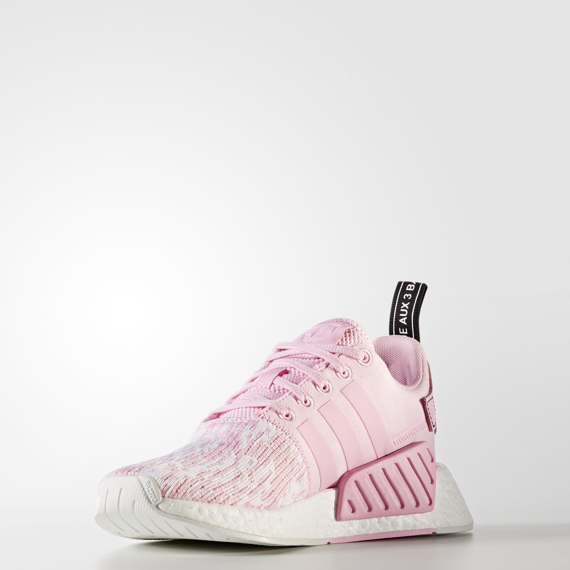 adidas-wmns-nmd_r2-pink-glitch-3