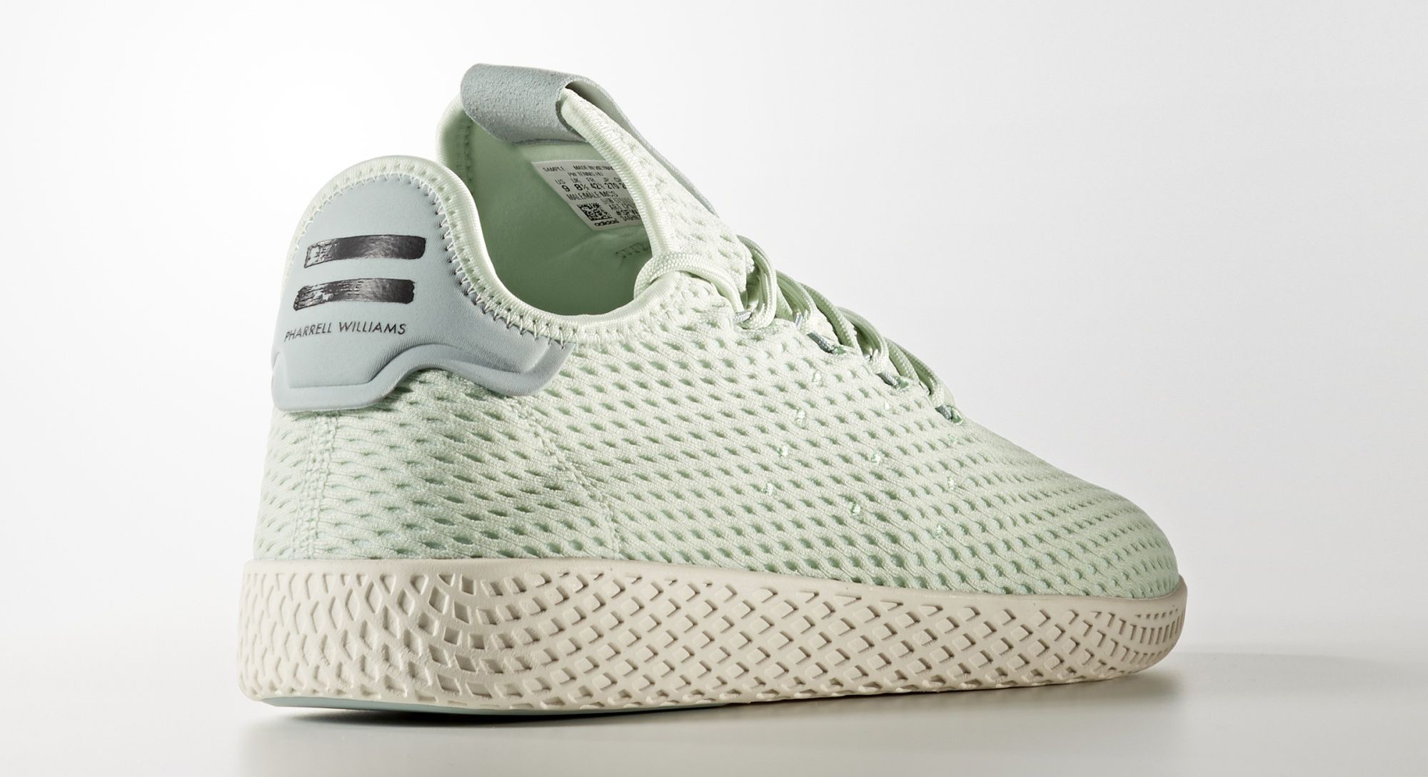 adidas-pharrell-williams-tennis-hu-linen-green-tactile-green-1