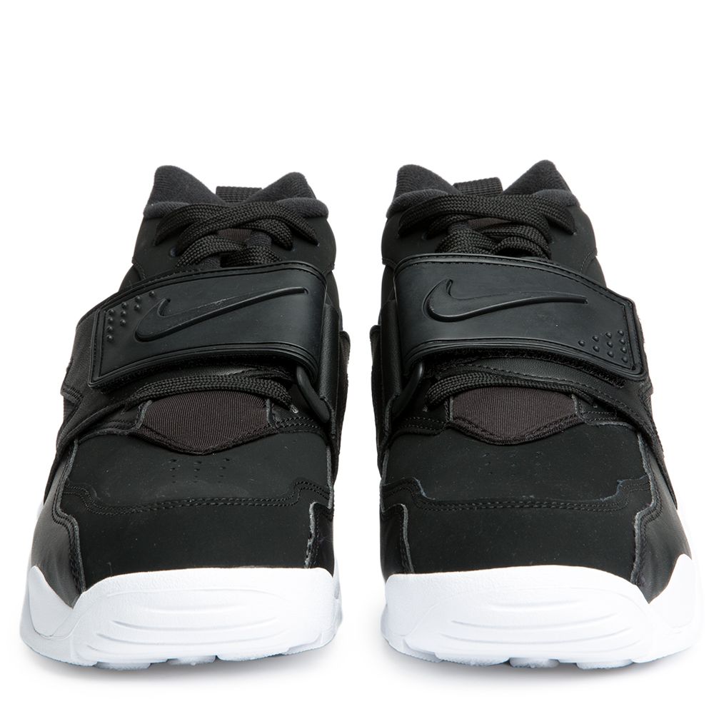 nike-air-diamond-turf-black-5