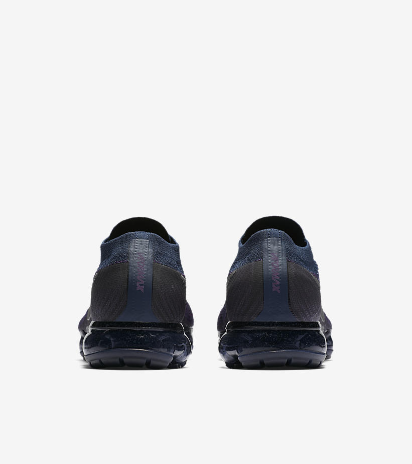 nike-air-vapormax-flyknit-college-navy-5