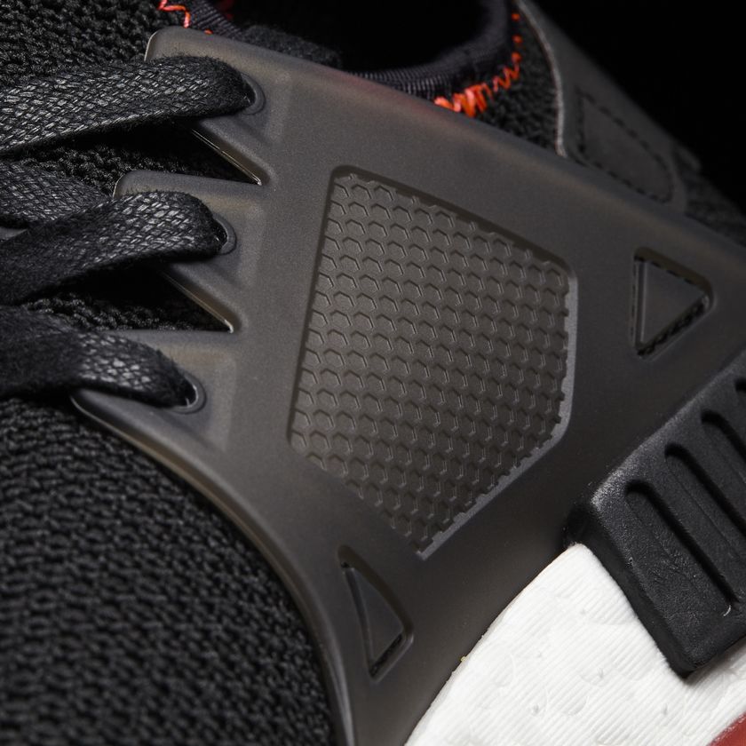 adidas-nmd_xr1-core-black-solar-red-by9924-6