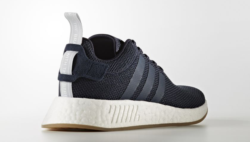 adidas-wmns-nmd_r2-legend-ink-gum-navy-by9316-1