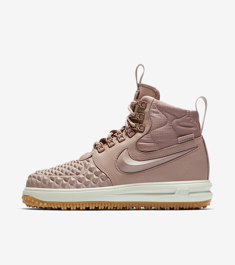 nike-womens-lunar-force-1-duckboot-particle-pink-gum-3