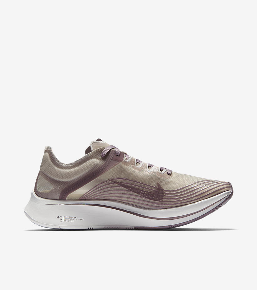 nike-zoom-fly-sp-chicago-4