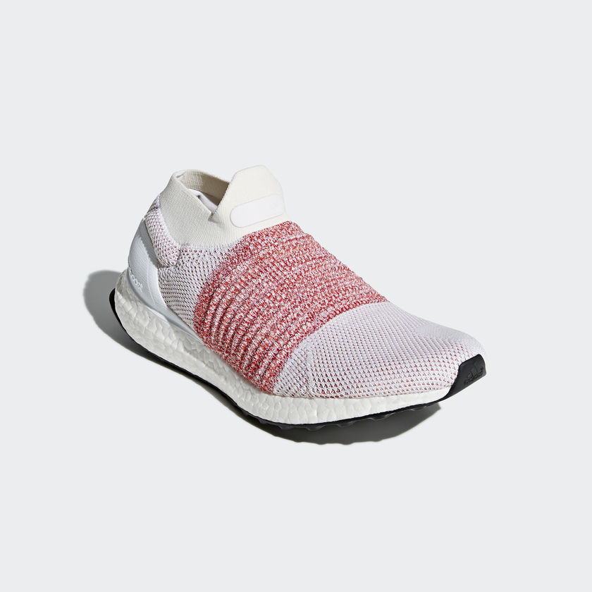 03-adidas-ultra-boost-laceless-white-trace-scarlet-bb6136