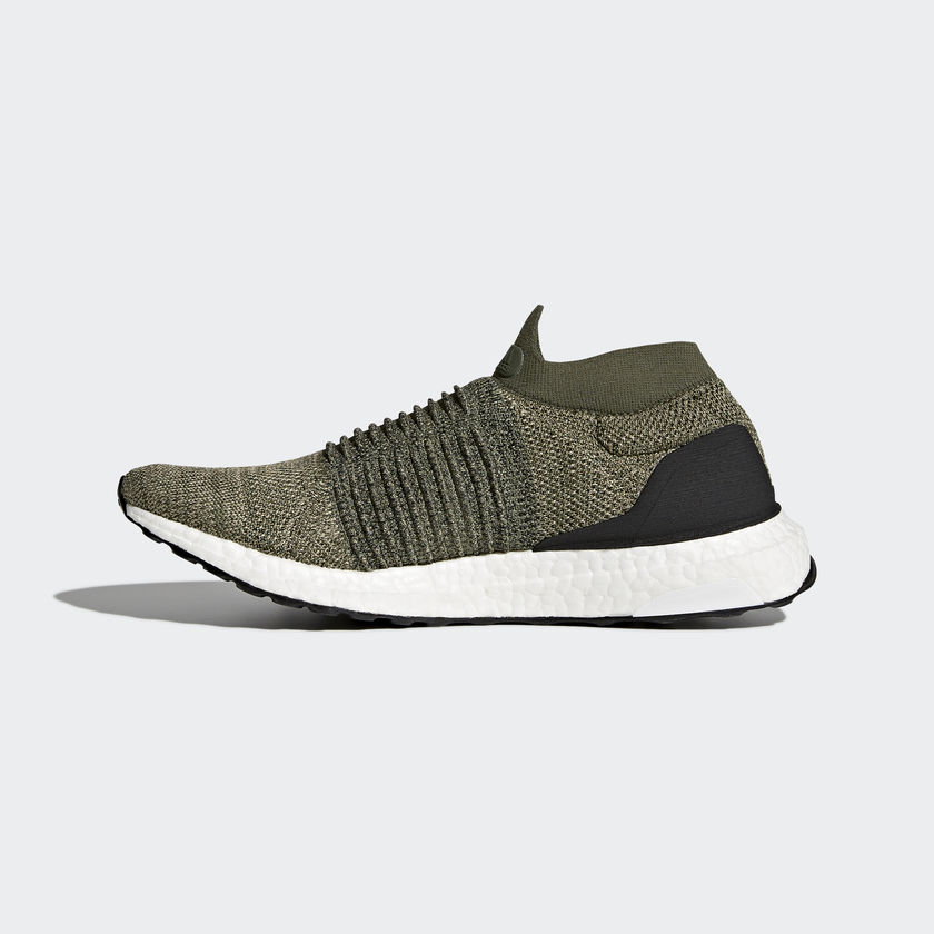 04-adidas-ultra-boost-laceless-trace-cargo-cp9252
