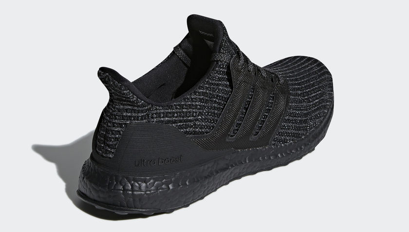 01-adidas-ultra-boost-4-0-triple-black-bb6171