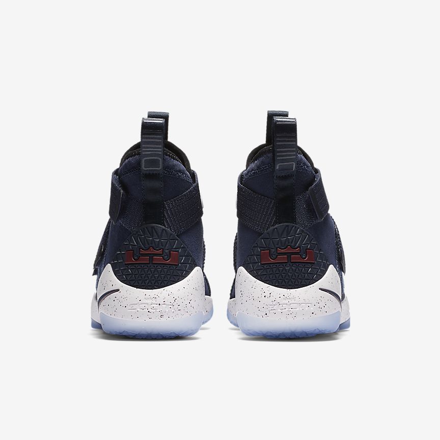 05-nike-lebron-soldier-11-college-navy-897644-401