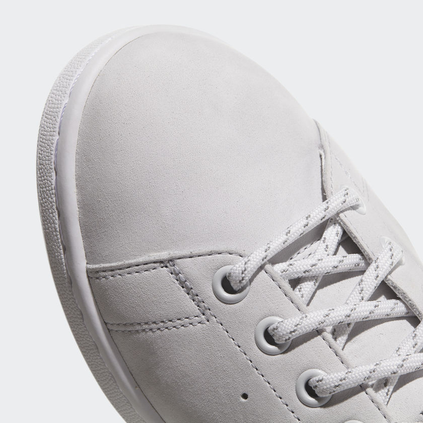 08-adidas-stan-smith-wp-white-silver-cq3007