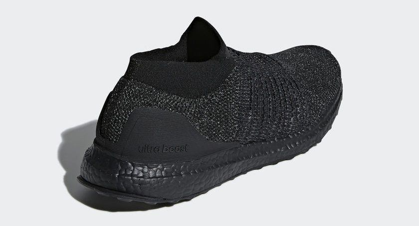 01-adidas-ultra-boost-laceless-ltd-triple-black-bb6222