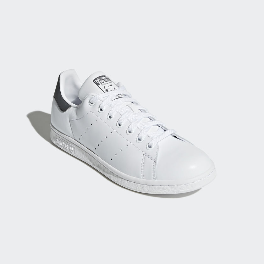 03-adidas-stan-smith-wp-white-carbon-cq2206