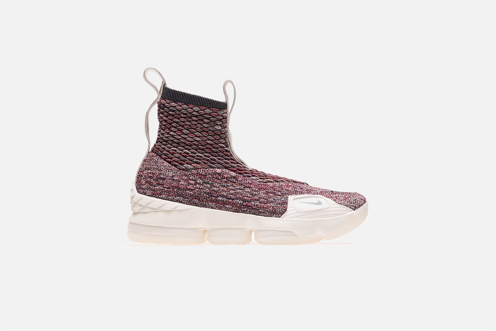 05-nike-lebron-15-lifestyle-x-kith-stained-glass-ao1068-900