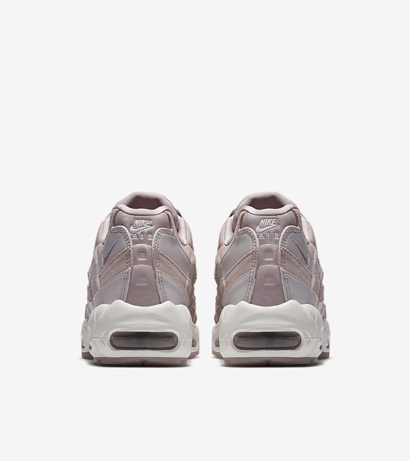 06-nike-air-max-95-lx-particle-rose-aa1103-600