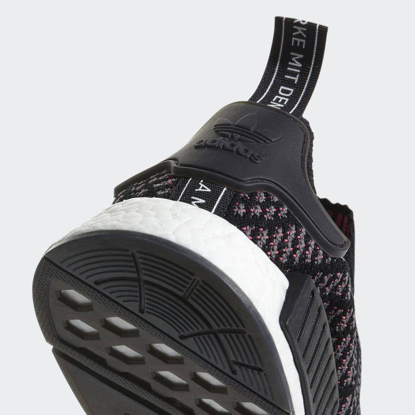 09-adidas-nmd_r1-stlt-pk-black-solar-pink-cq2386