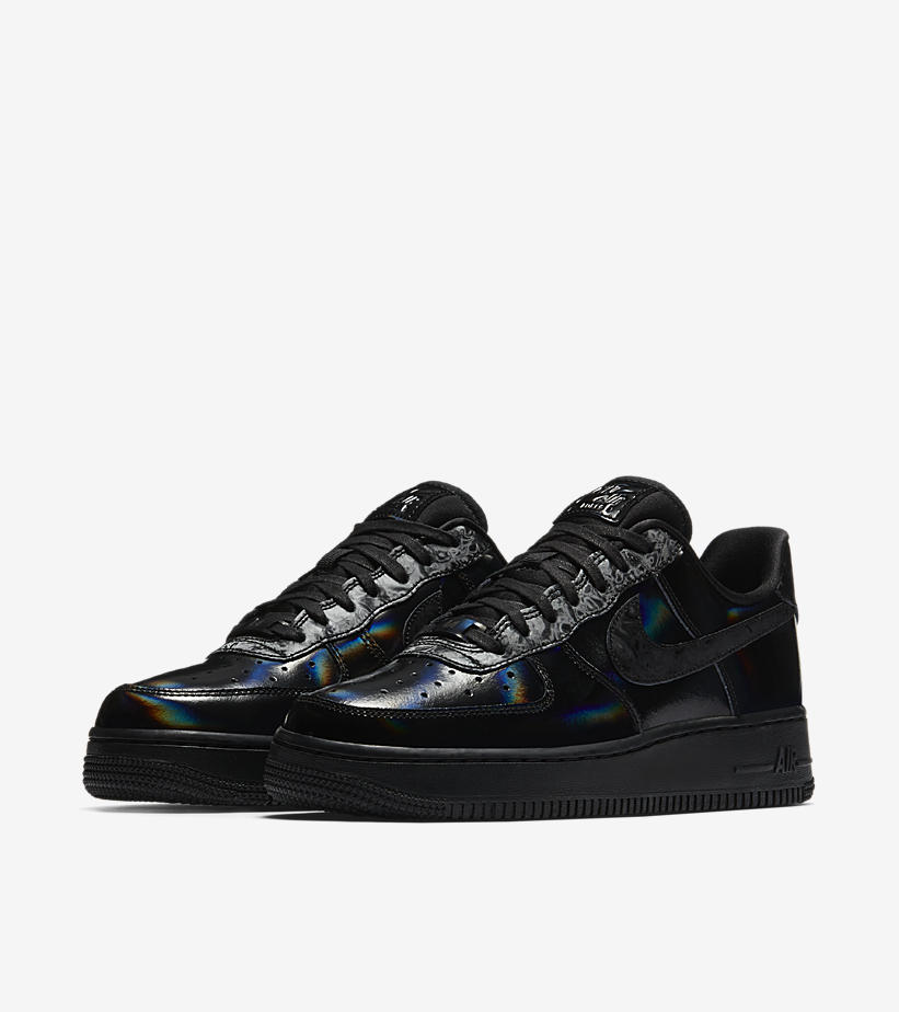 02-nike-womens-air-force-1-low-luxe-iridescent-pack-black-898889-009