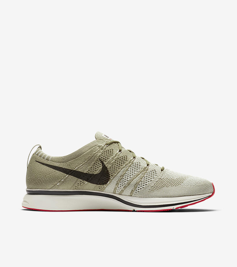 03-nike-flyknit-trainer-olive-brown-ah8396-201