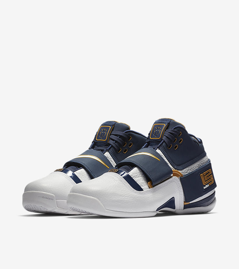 02-nike-lebron-soldier-1-25-straight-ao2088-400