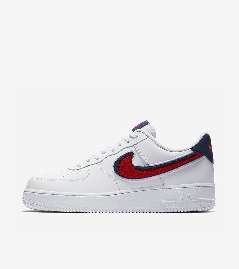 01-nike-air-force-1-low-lv8-chenille-swoosh-823511-106