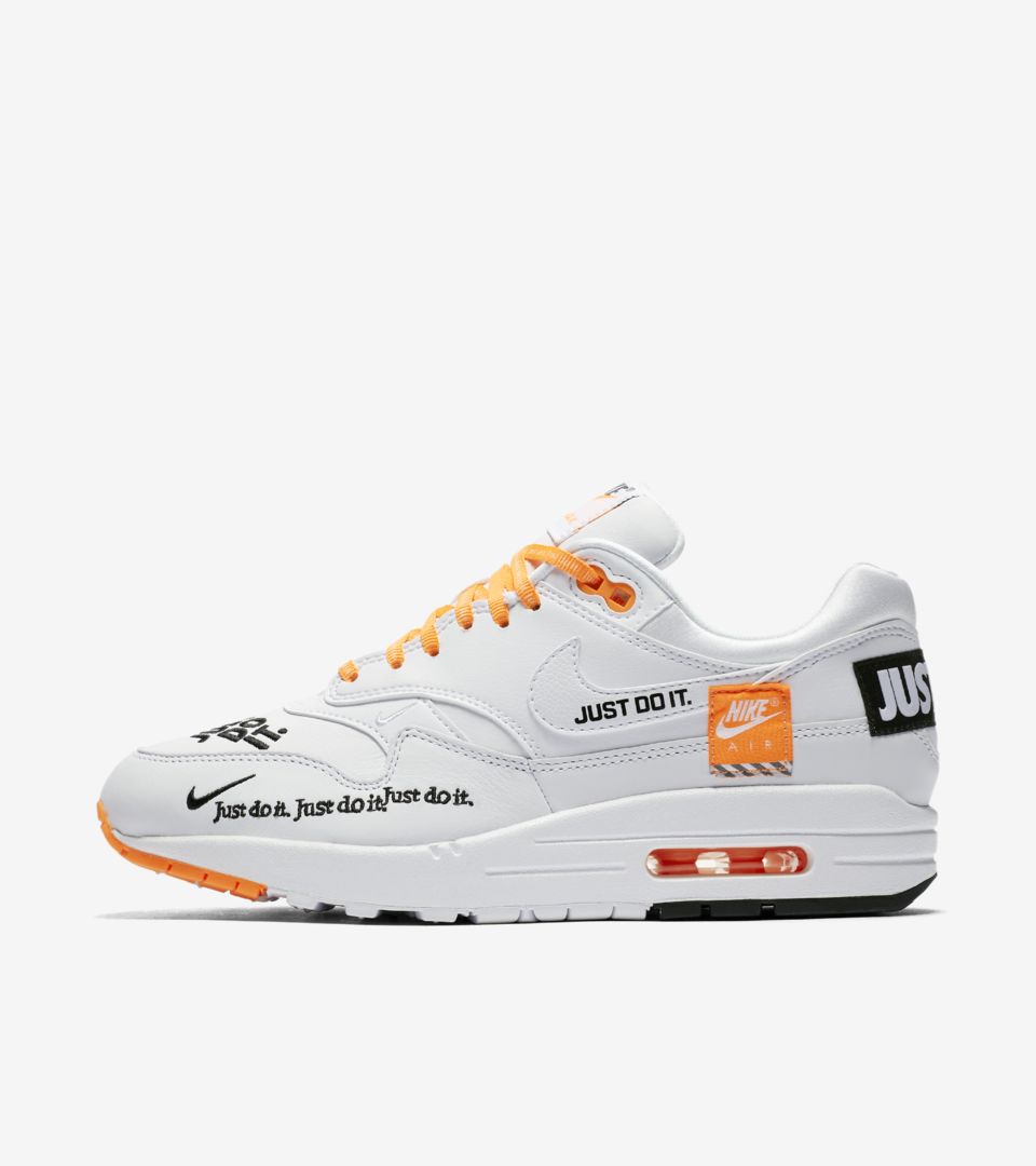 01-nike-womens-air-max-1-just-do-it-pack-white