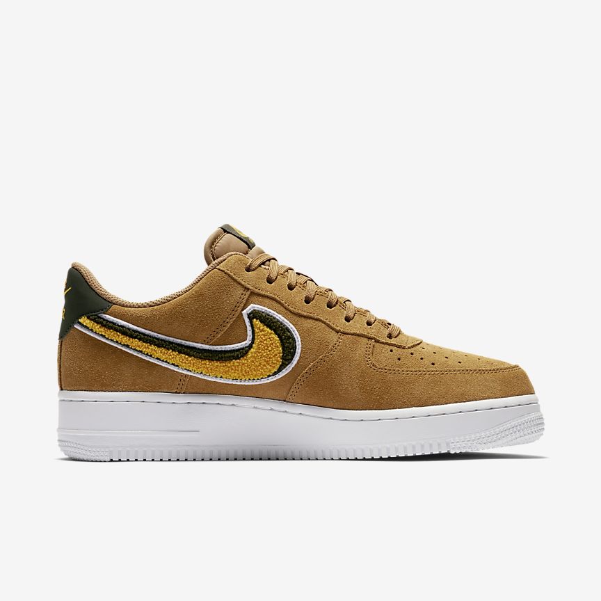 02-nike-air-force-1-low-lv8-chenille-swoosh-bronze-823511-204