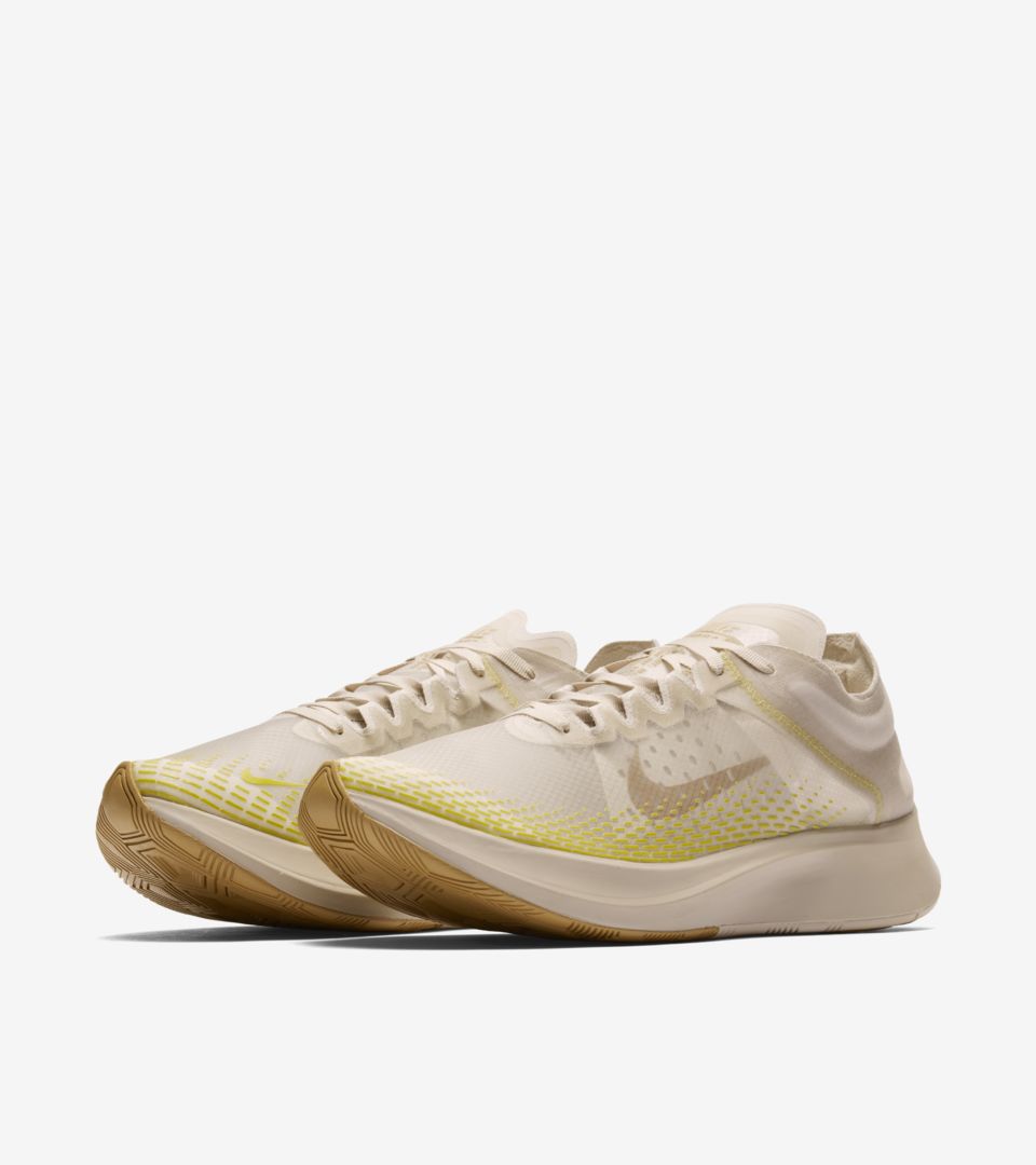 03-nike-zoom-fly-sp-fast-orewood-brown-at5242-174